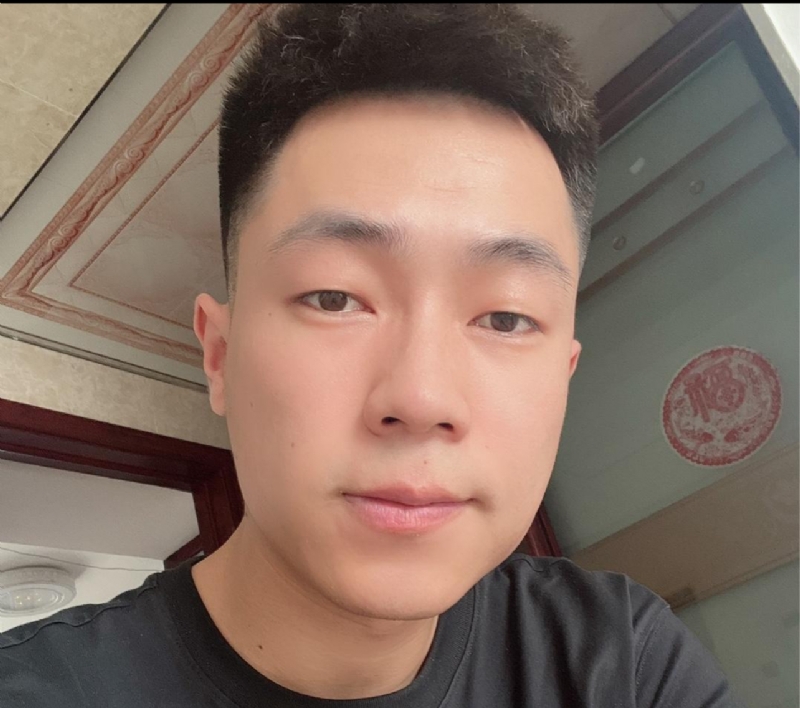 句号的第一张照片--深圳相亲服务中心