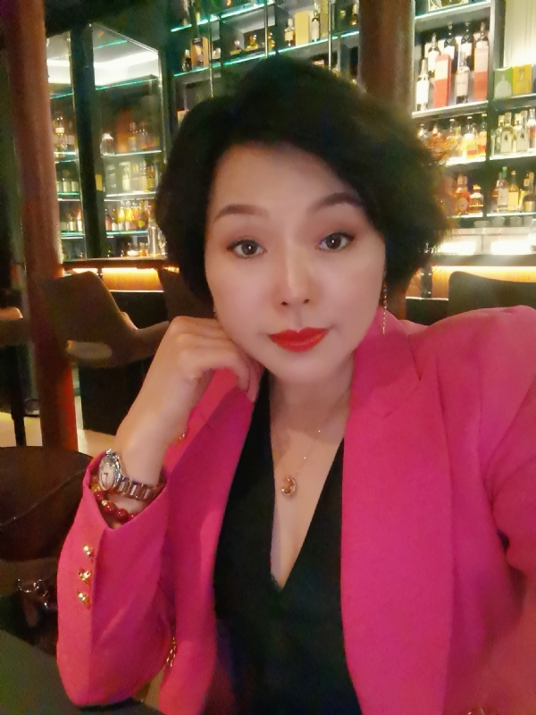 feng的第一张照片--深圳相亲服务中心