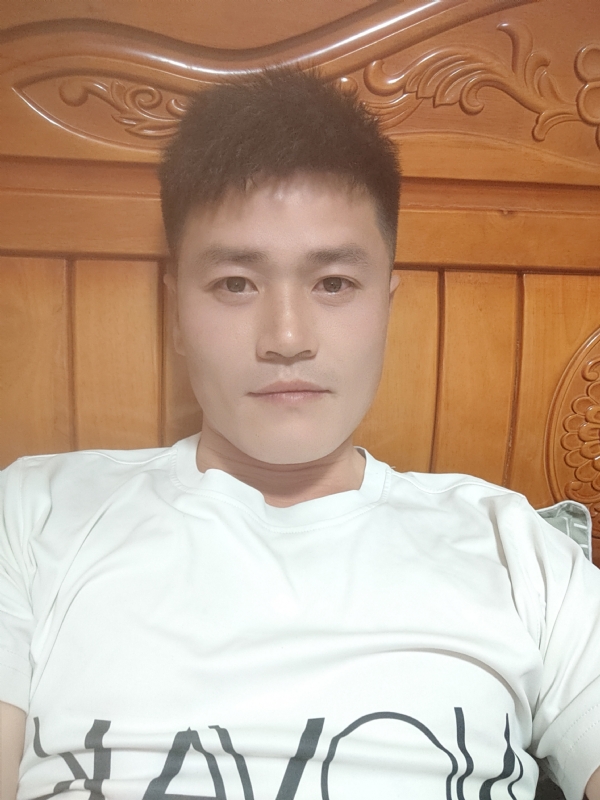 网球罗的第三张照片--深圳相亲服务中心