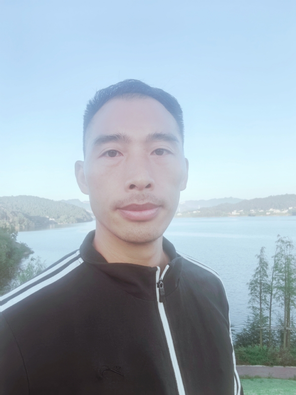 Runner的第一张照片--深圳相亲服务中心