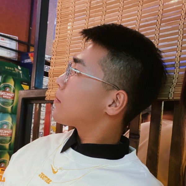 yang的第一张照片--深圳相亲服务中心