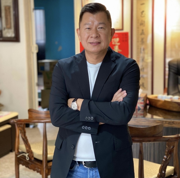 幸福余生的第一张照片--深圳相亲服务中心