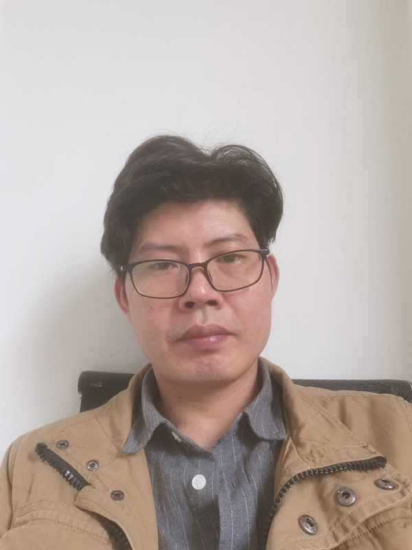 失败的人的第一张照片--深圳相亲服务中心