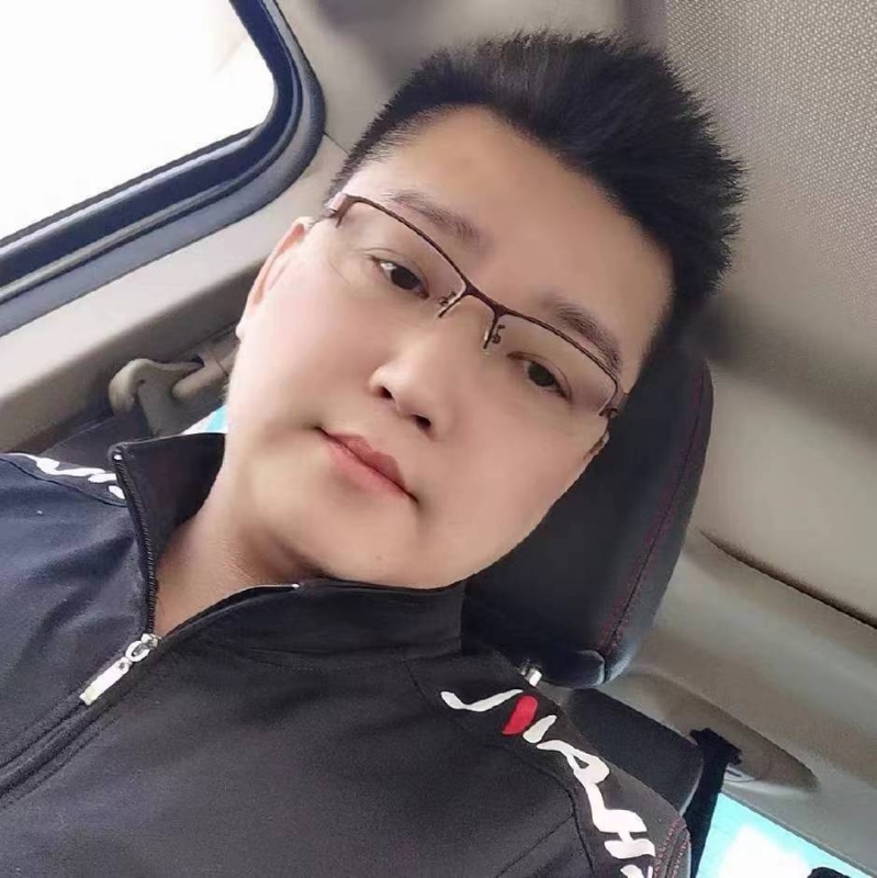 元霸天的第一张照片--深圳相亲服务中心