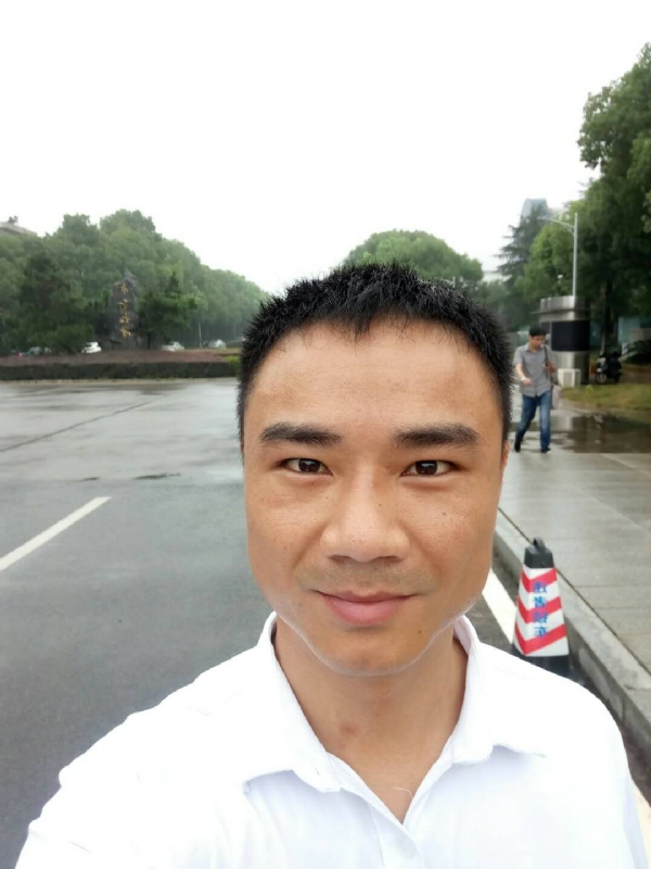 水木年华的第一张照片--深圳相亲服务中心