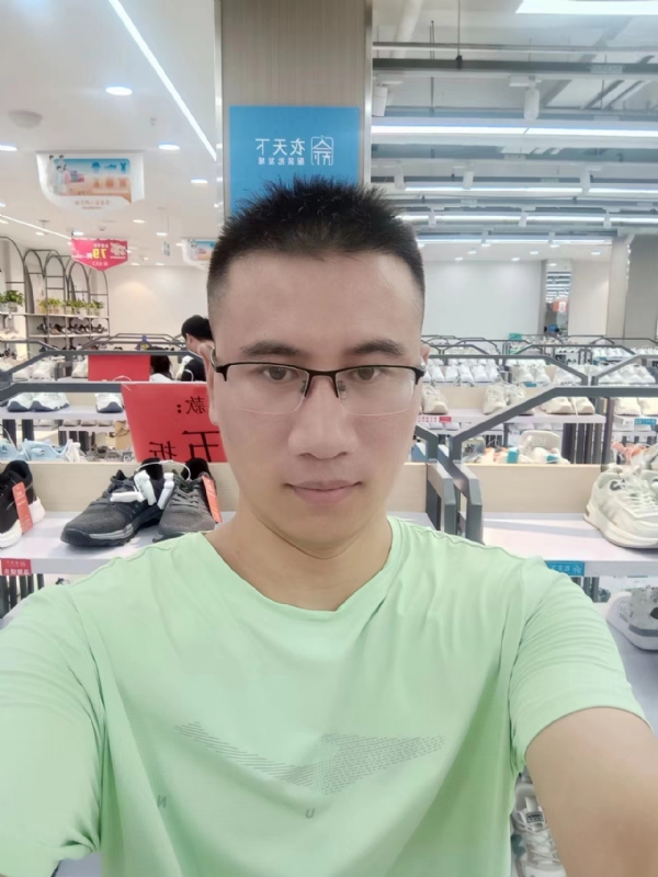 KKK960011的第二张照片--深圳相亲服务中心