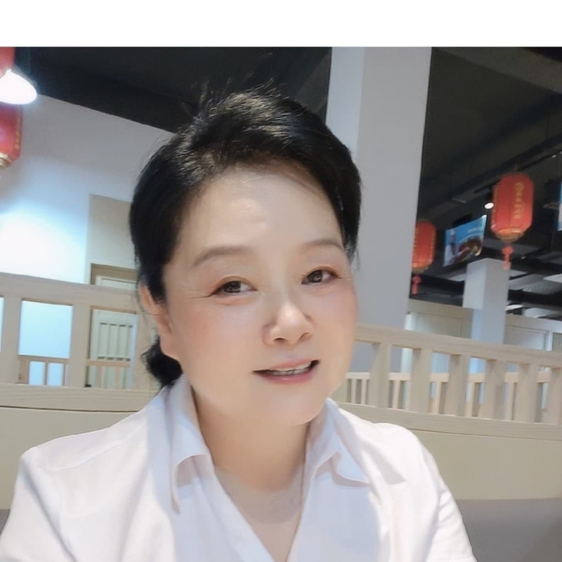 丁姐爱生活的第二张照片--深圳相亲服务中心