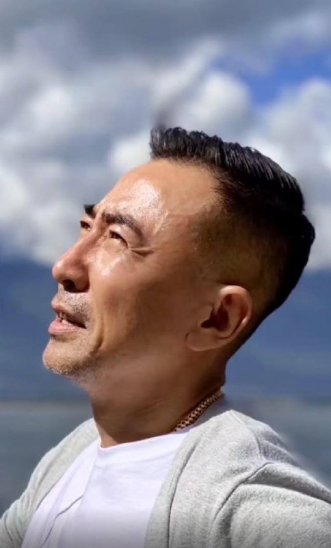 张凯的第一张照片--深圳相亲服务中心