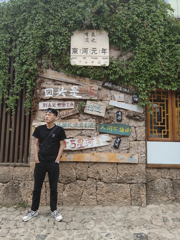 洛丿的第一张照片--深圳相亲服务中心