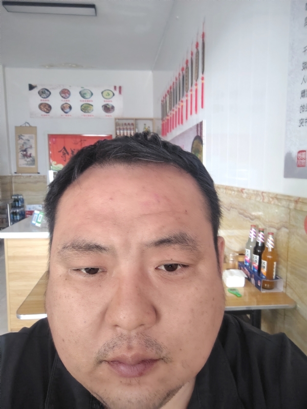 风云鹏的第一张照片--深圳相亲服务中心