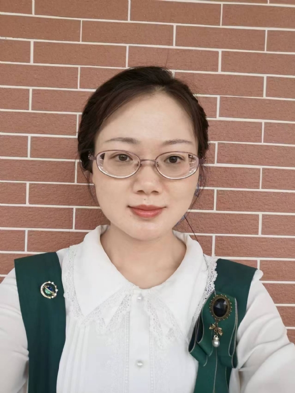 Lily的第一张照片--深圳相亲服务中心