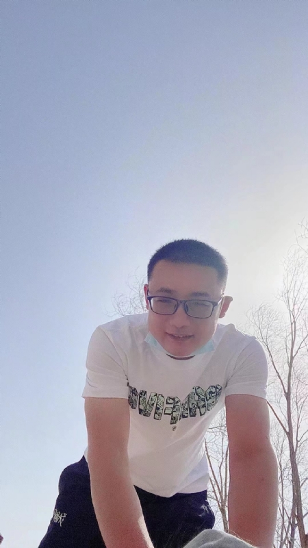 何东的第一张照片--深圳相亲服务中心