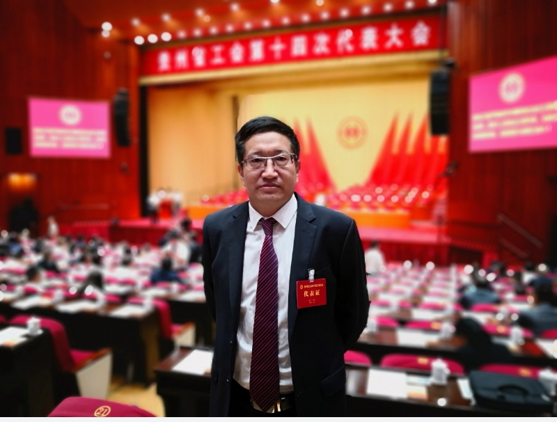 蓝天雁的第四张照片--深圳相亲服务中心