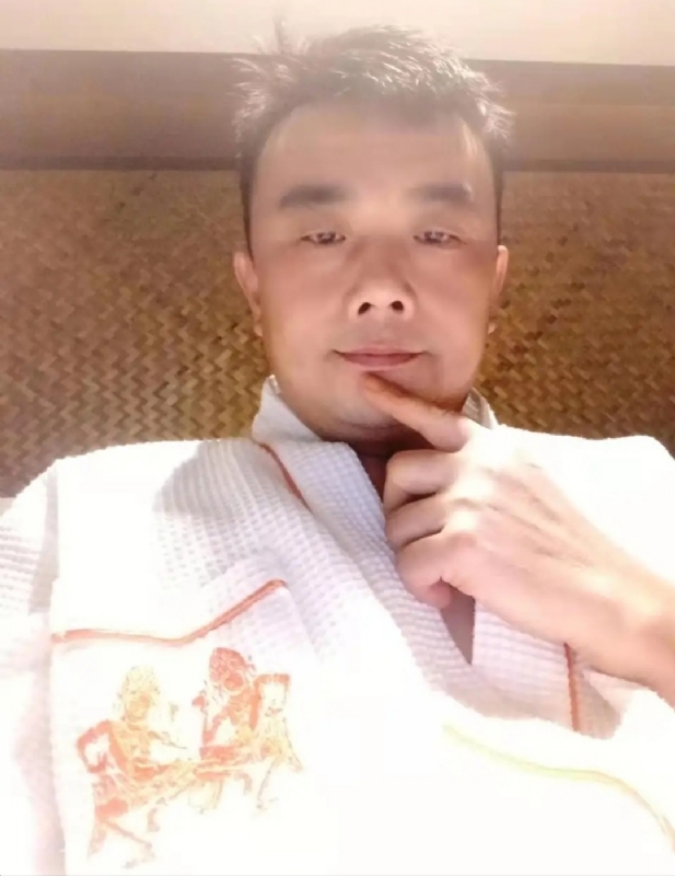 青锋的第一张照片--深圳相亲服务中心