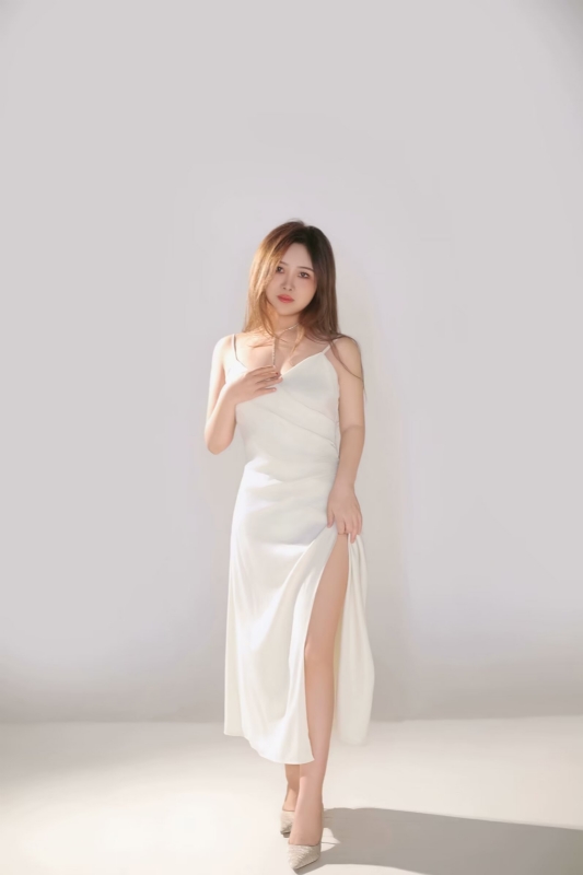 李淼的第三张照片--深圳相亲服务中心