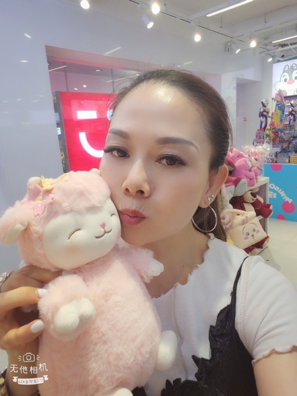 暖*爱的第一张照片--深圳相亲服务中心