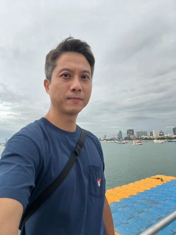 戍边的第一张照片--深圳相亲服务中心