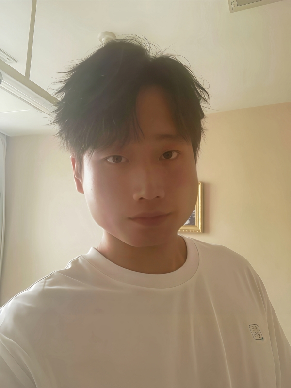 阿彤的第一张照片--深圳相亲服务中心