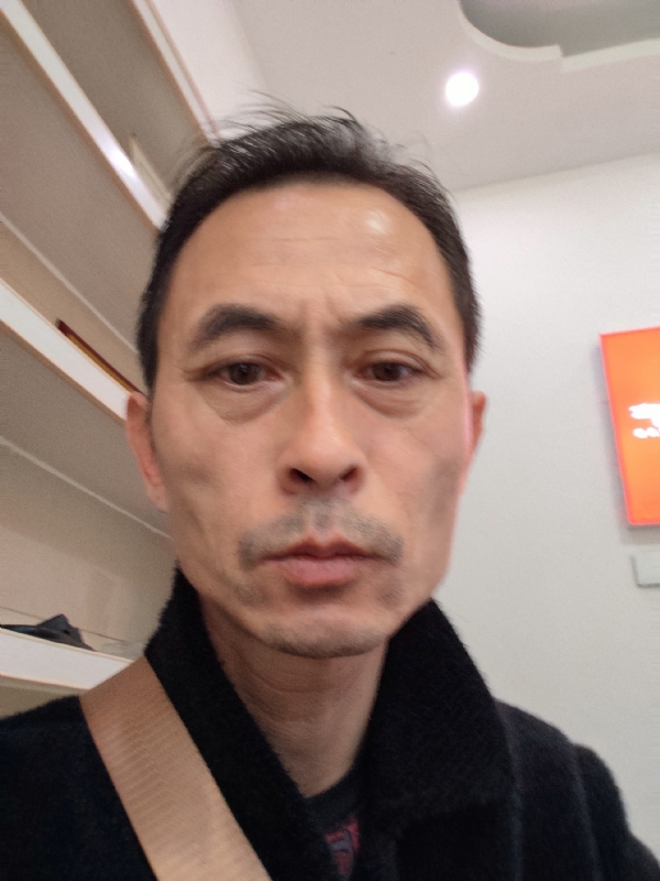 清晨阳光的第一张照片--深圳相亲服务中心
