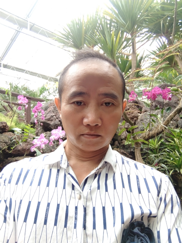 闲云盘鹤的第一张照片--深圳相亲服务中心