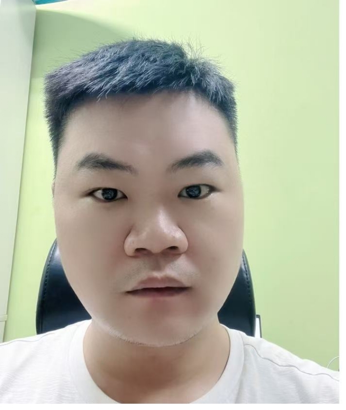初白的第一张照片--深圳相亲服务中心