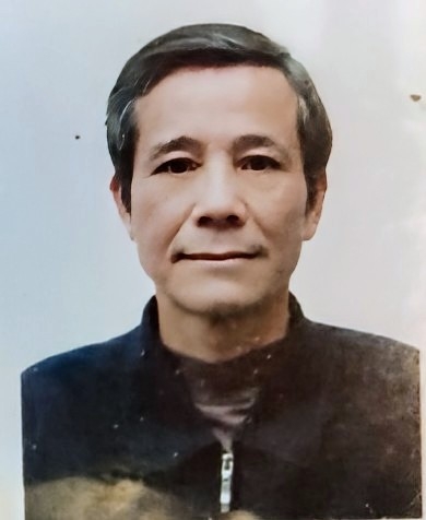 閒庭信步的第一张照片--深圳相亲服务中心