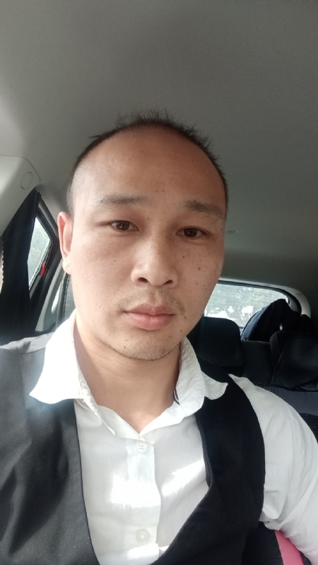 回首往事依旧的第二张照片--深圳相亲服务中心