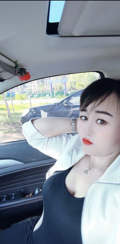 王芳燕的第一张照片--深圳相亲服务中心