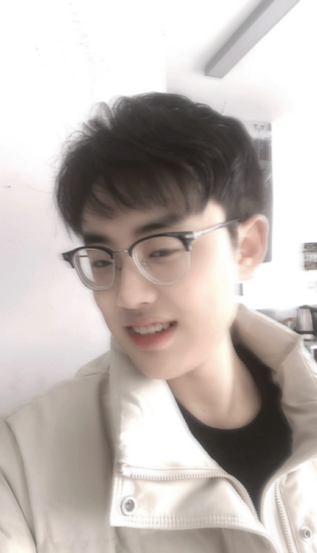 梁21的第四张照片--深圳相亲服务中心
