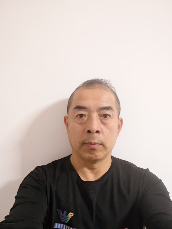 余生独自闯的第一张照片--深圳相亲服务中心