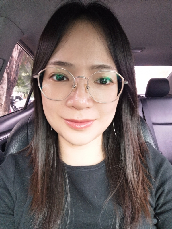 初秋的第一张照片--深圳相亲服务中心