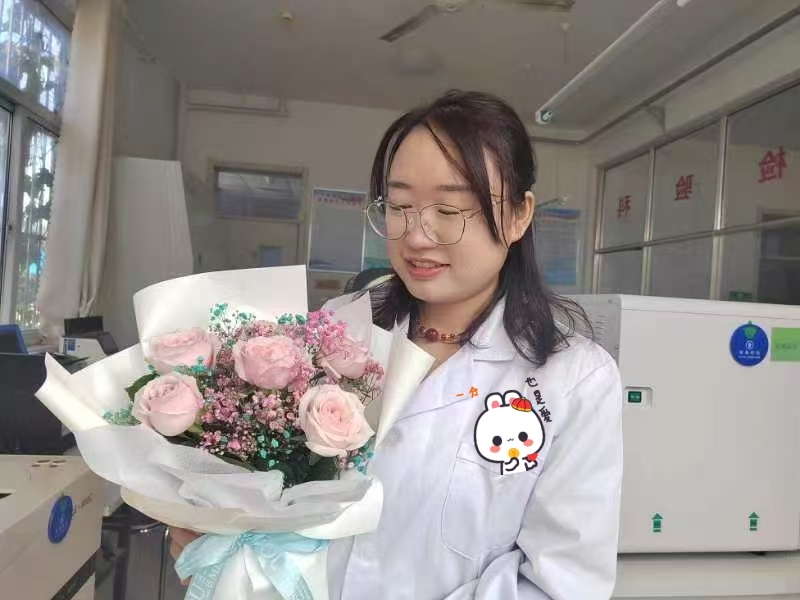 真诚真心寻觅的第一张照片--深圳相亲服务中心
