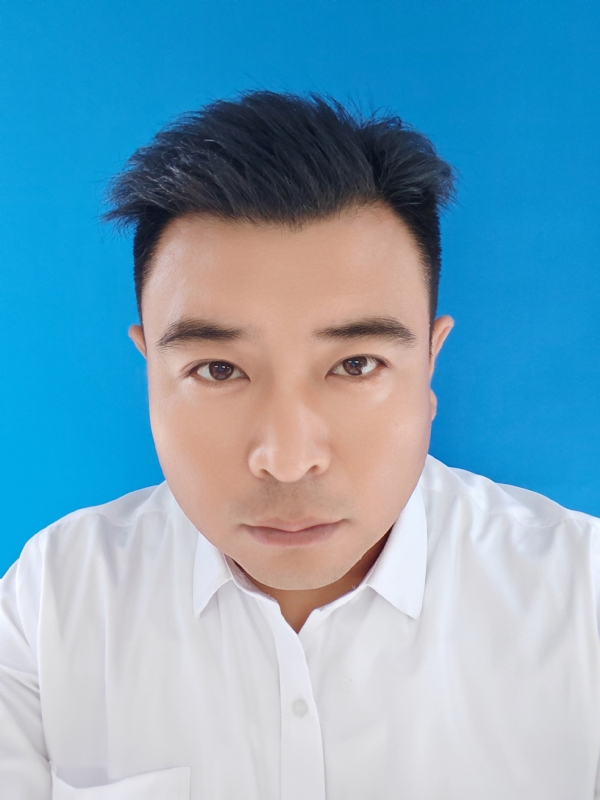 深呼吸的第一张照片--深圳相亲服务中心