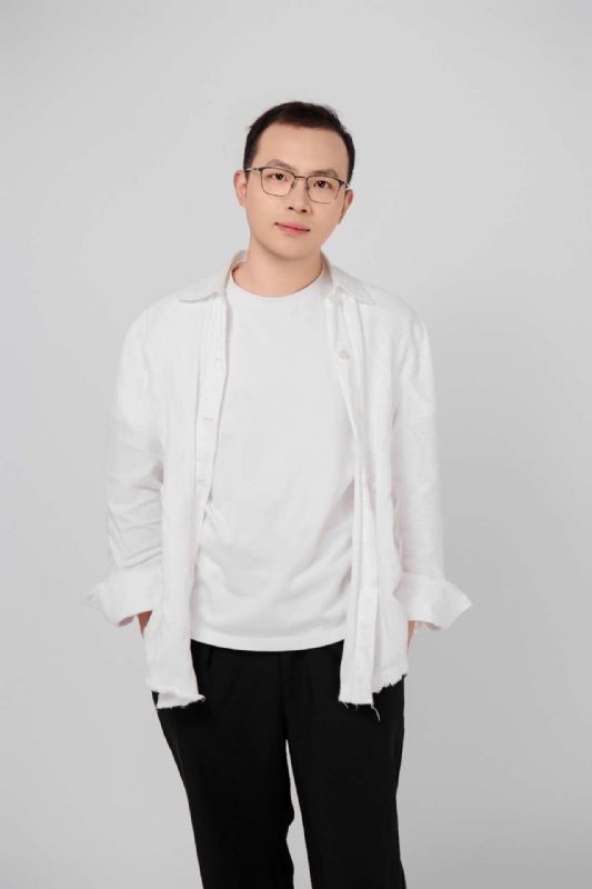 千风悠的第一张照片--深圳相亲服务中心