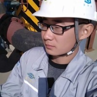 黑黑一笑的第三张照片--深圳相亲服务中心