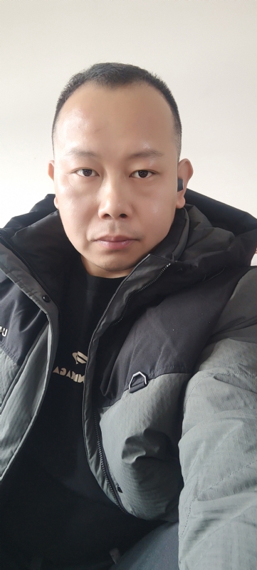 小范的第一张照片--深圳相亲服务中心