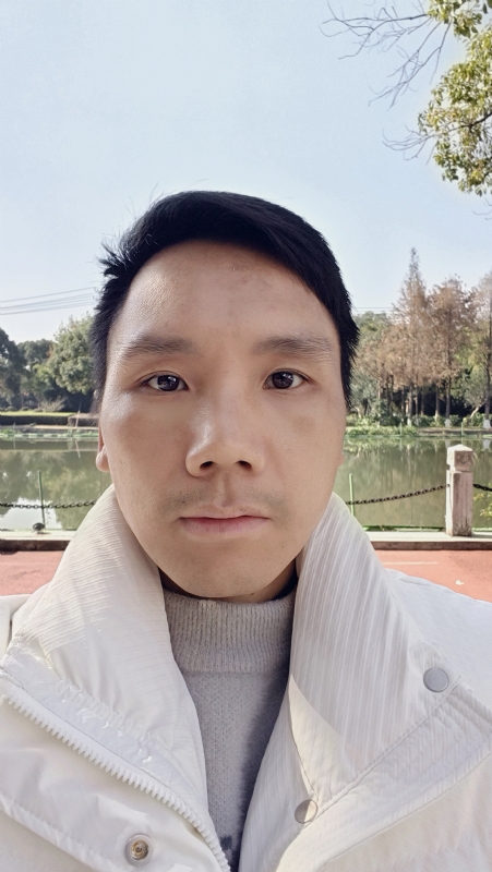郑启新程的第一张照片--深圳相亲服务中心