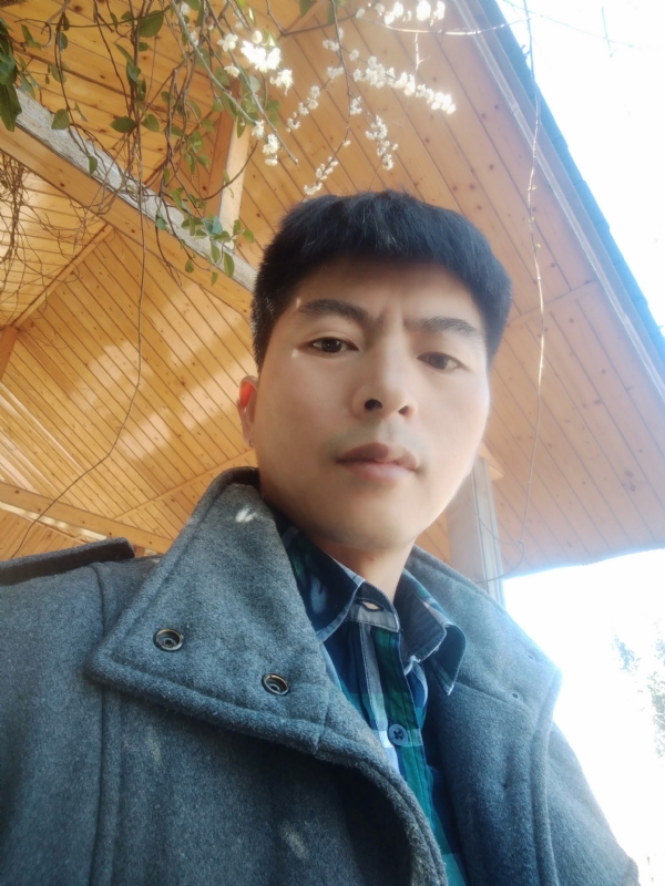 阿明的第二张照片--深圳相亲服务中心
