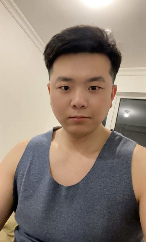 小爷们的第一张照片--深圳相亲服务中心