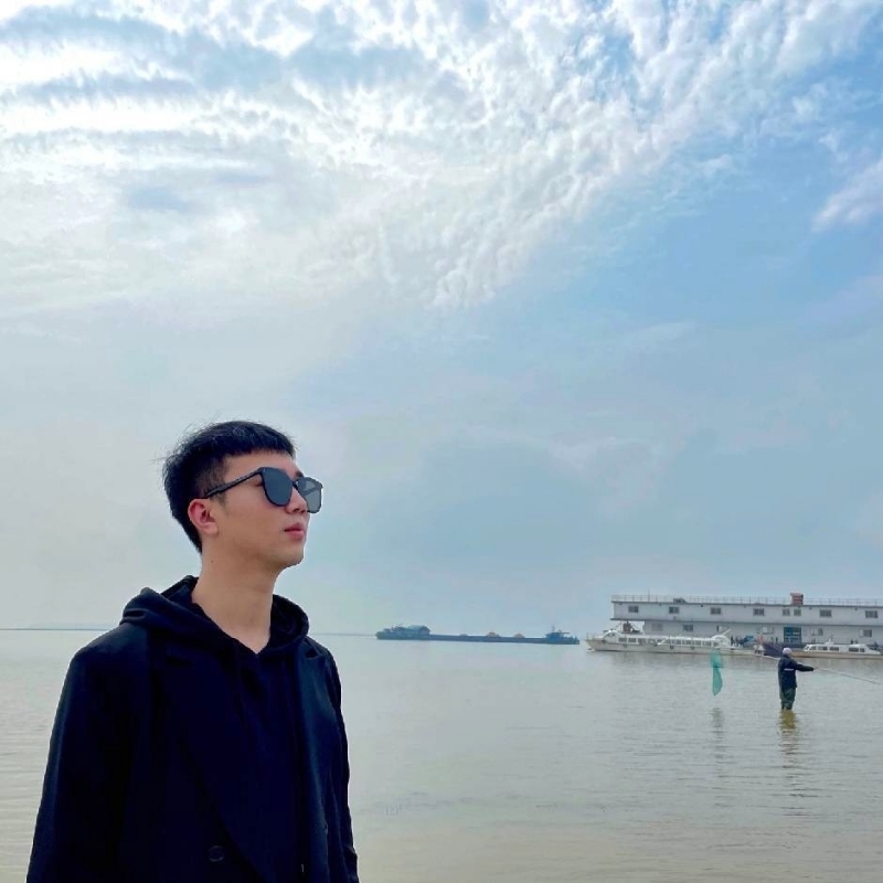 会做饭的IT男的第一张照片--深圳相亲服务中心