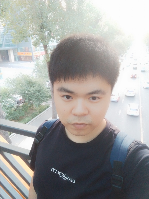 自出心裁的第一张照片--深圳相亲服务中心