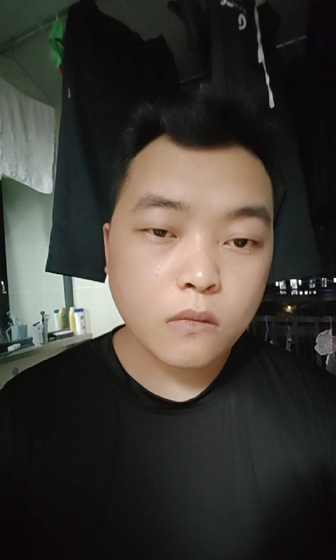 pu往事随风的第一张照片--深圳相亲服务中心