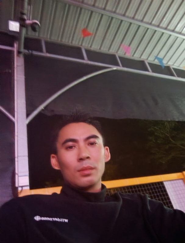 真诚的我的第一张照片--深圳相亲服务中心
