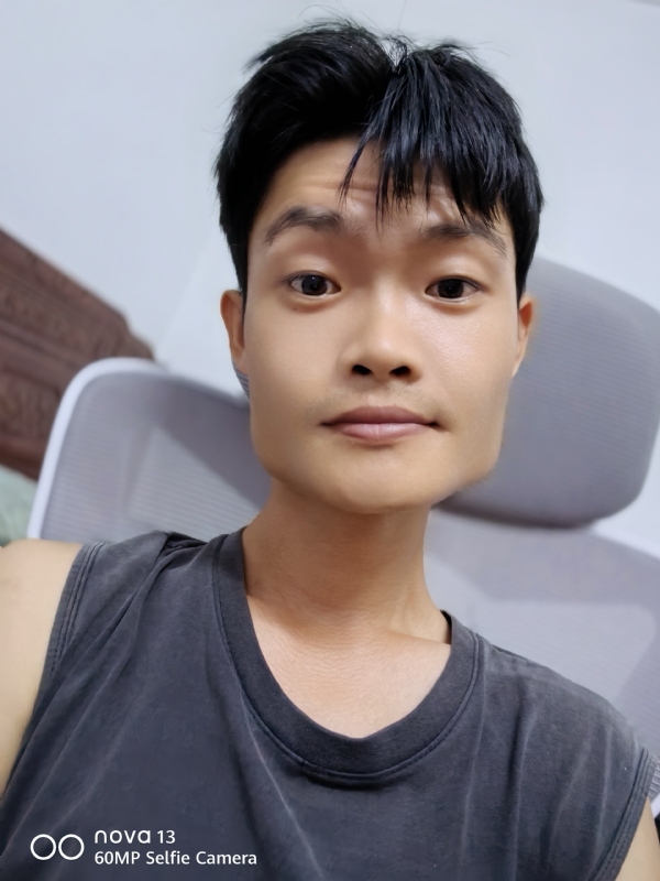 小林的第一张照片--深圳相亲服务中心