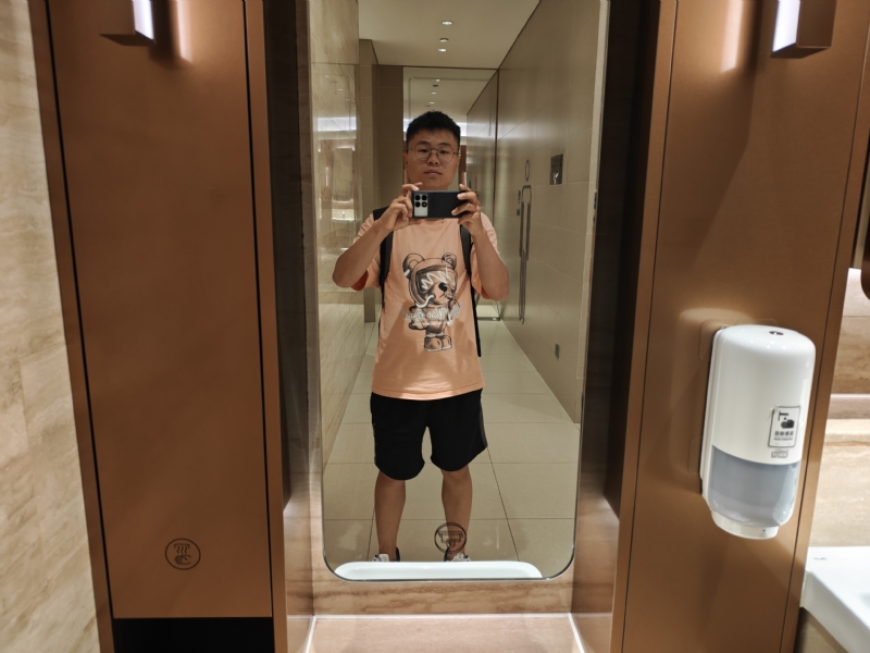 麒麟区幼儿园扛把子的第二张照片--深圳相亲服务中心