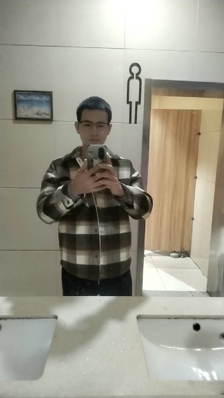随缘的第一张照片--深圳相亲服务中心