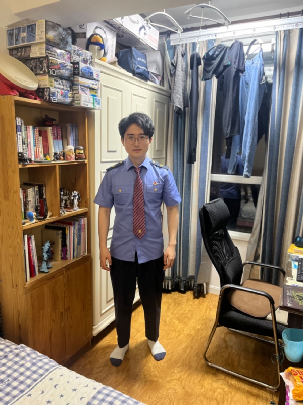 dym的第二张照片--深圳相亲服务中心