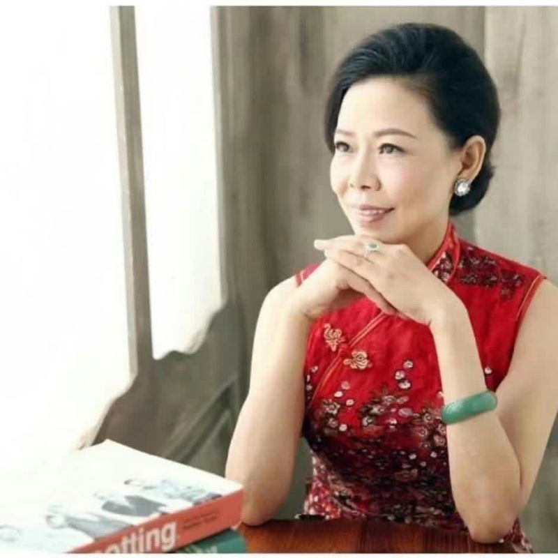 温润如玉的第一张照片--深圳相亲服务中心