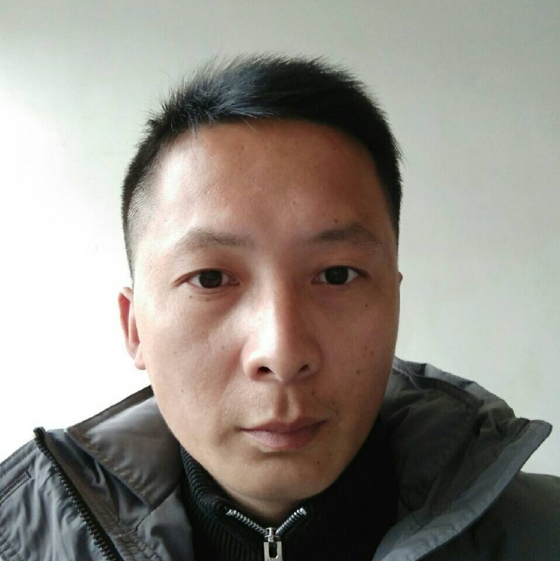 刘峥刘丁丁的第一张照片--深圳相亲服务中心