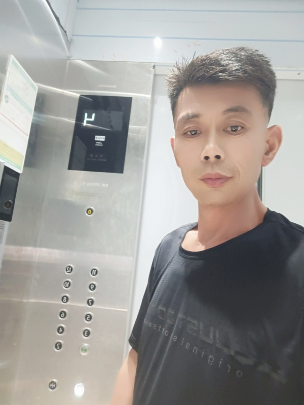 我喜欢的第一张照片--深圳相亲服务中心
